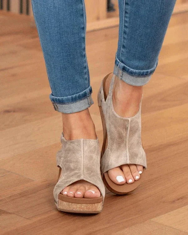 Orthopädische Damen-Plateau-Keilsandalen aus Leder