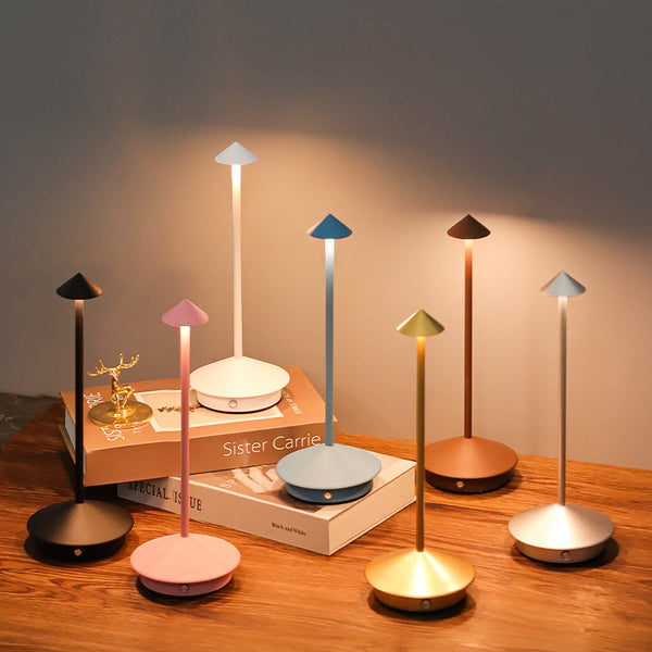 Kabellose LED-Tischleuchte in elegantem Design