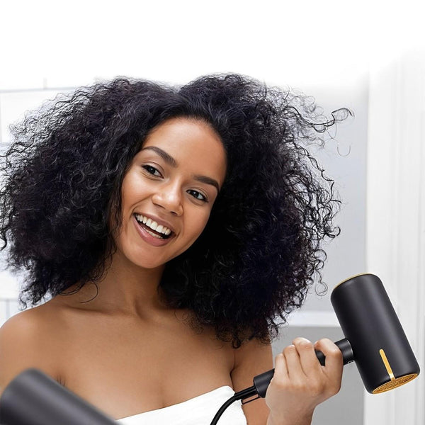 Professioneller Haartrockner mit Hochleistungsmotor