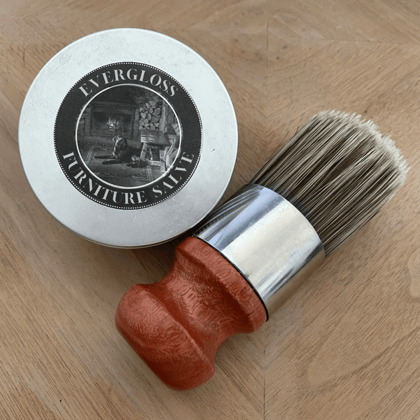Revitalisierungsmittel und Schutzspray