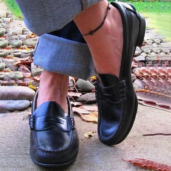 Damen Vintage Slipper zum Hineinschlüpfen mit niedrigem Absatz aus PU-Leder
