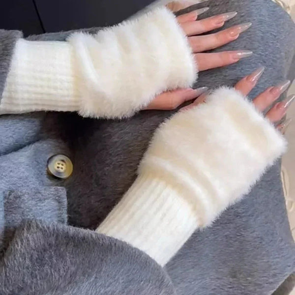 Flauschige, bequeme fingerlose Handschuhe für Damen