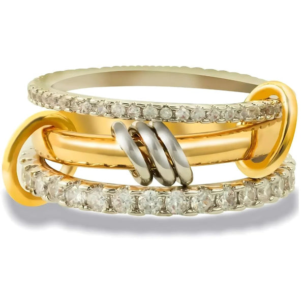Modische stapelbare Ringe in Gold