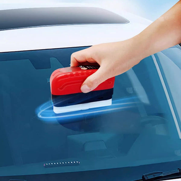 Effizienter Reiniger für Auto-Glasschmierfilme
