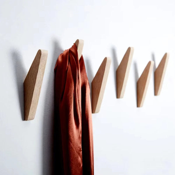 Dekorativer Wand-Garderobenhaken aus Holz