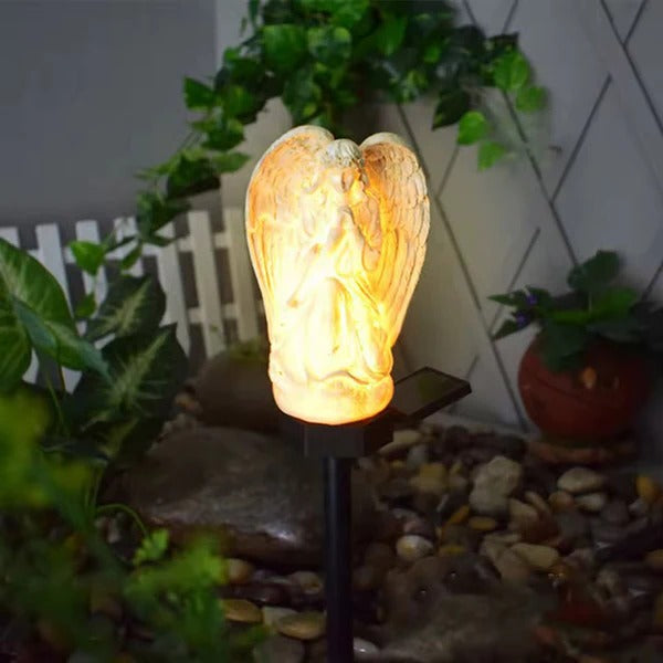 Solarbetriebene Engel-Gartenleuchte