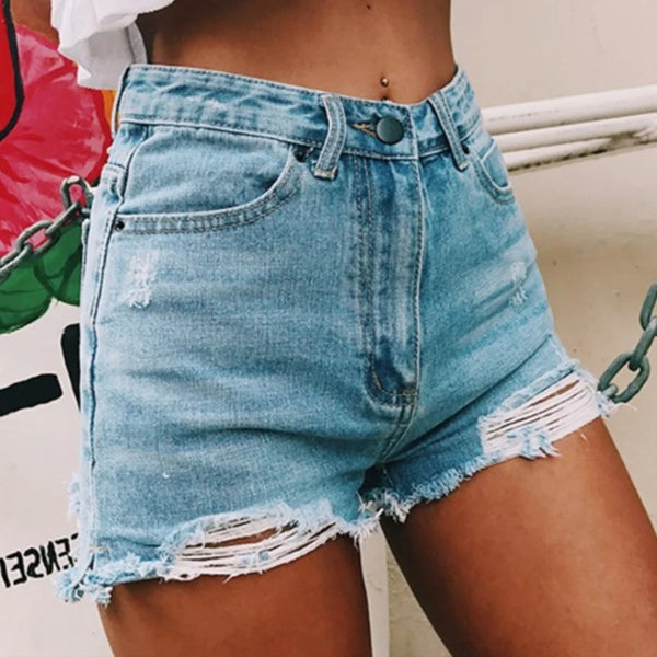 Modische Damen-Jeansshorts