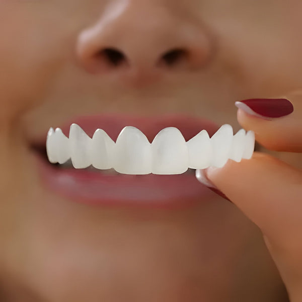 Natürlich weiße Veneers für Zähne