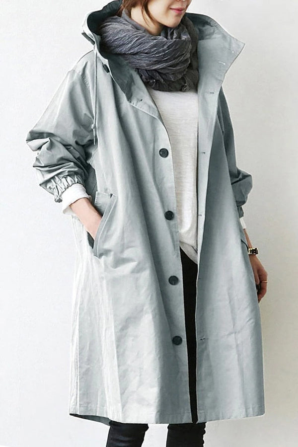 Wasserdichter Trenchcoat mit Kapuze
