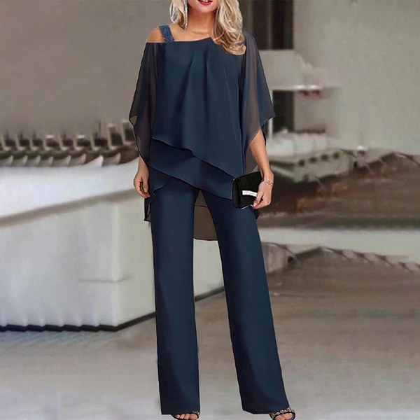 Elegantes zweiteiliges Set für Damen mit schulterfreiem Design