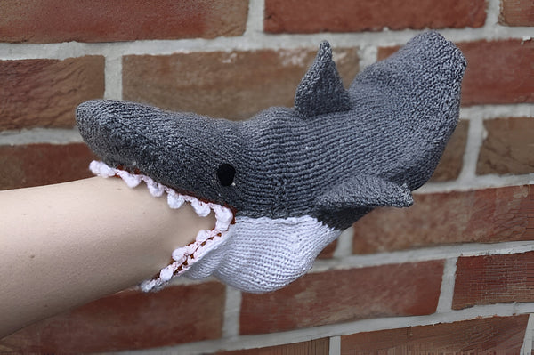 Handgestrickte 3D-Krokodil-Socken